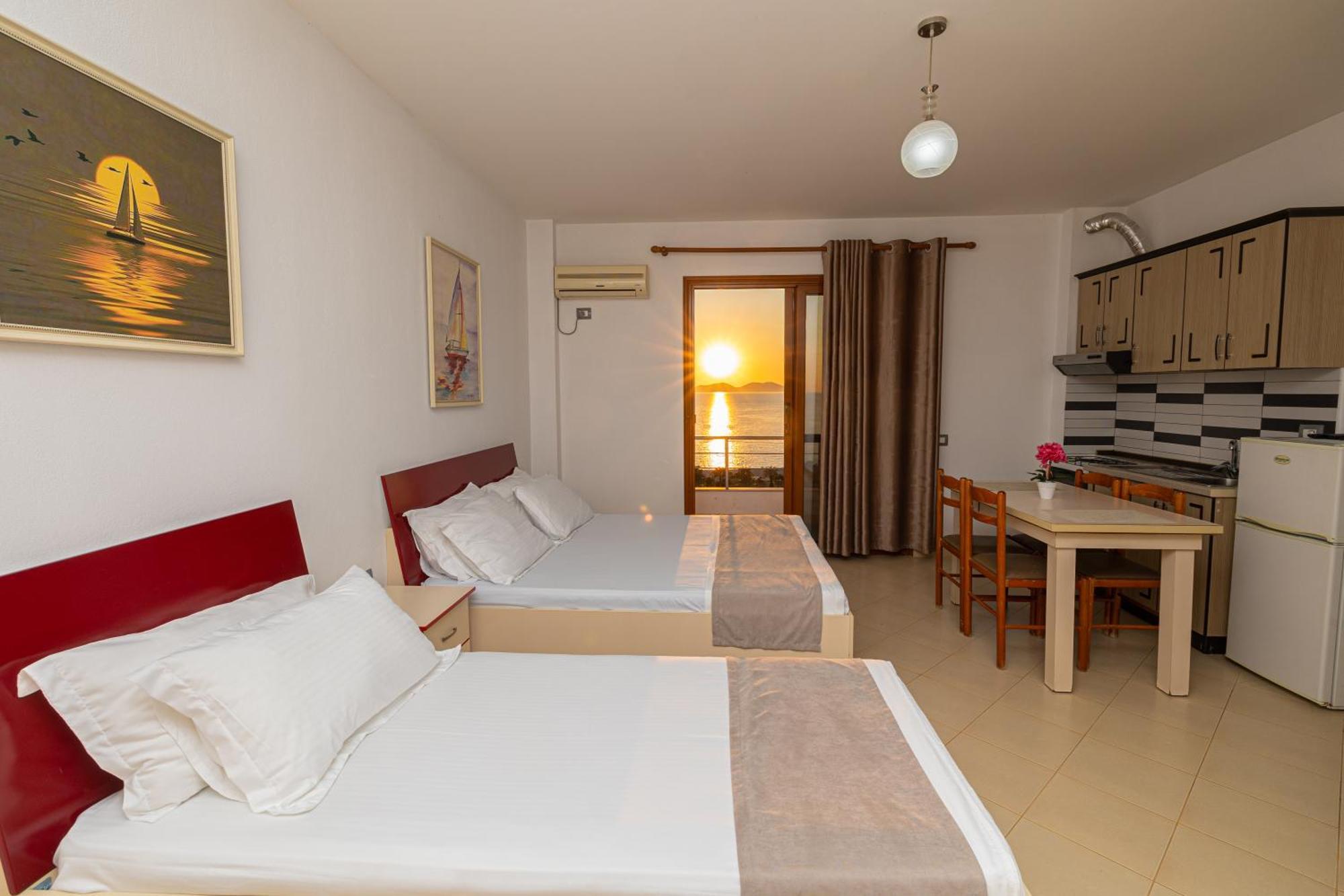 Hotel Idi Vlora Kültér fotó